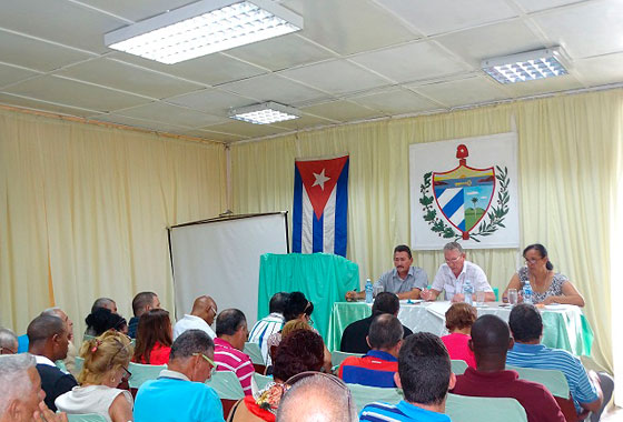Sesión de Asamblea Municipal San Juan y Martínez. / Fotos: Francisco Valdés Alonso.