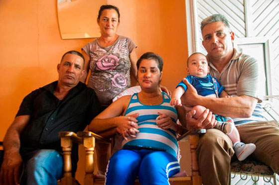 Dalay junto a su familia. / Foto: Vania López Díaz.